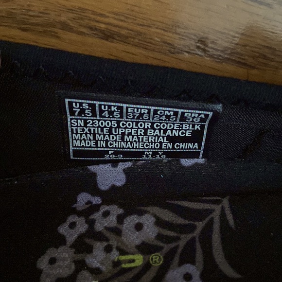 Skechers® Relaxed Fit Breathe Easy Lucky Lady Women's Mary Jane Shoes - Picture 3 of 3